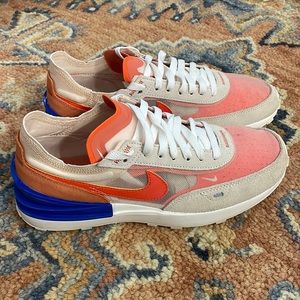 WomenNike Waffle One sneakers